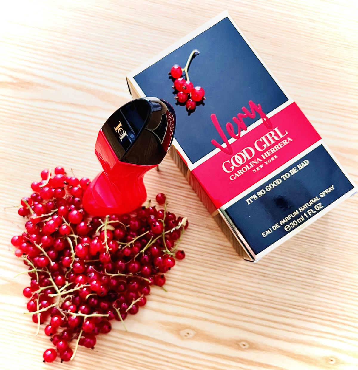 Carolina Herrera Very Good Gir - đánh giá và giá Perfume Fragrance Rose